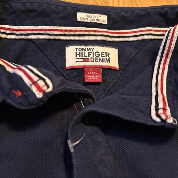 Tommy Hilfiger Denim Polo Shirt XL Navy Blue HILFIGER Logo - Picture 2 of 5